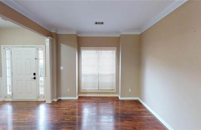 3939 Berwick Farms Drive Gallery 3
