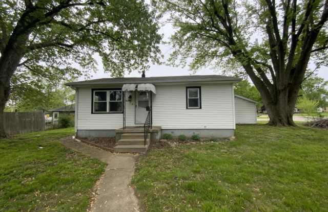 620 Sager St photos photos