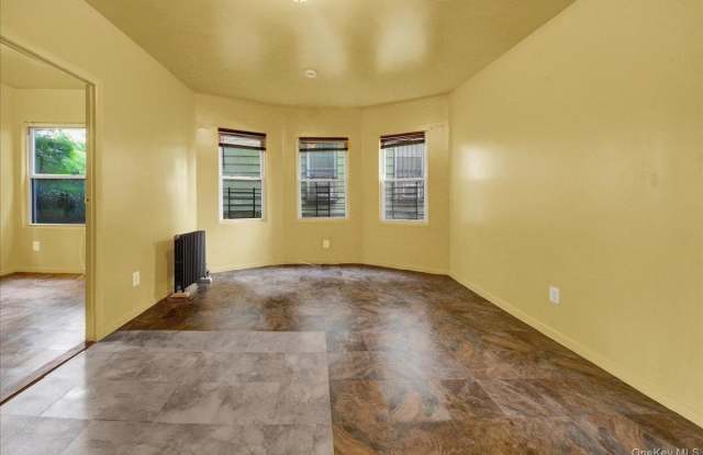 89 Saratoga Avenue photos photos