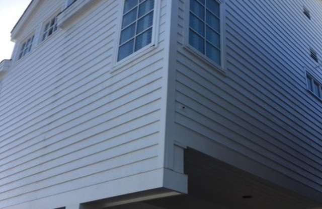 516 Begonia Avenue Gallery 2