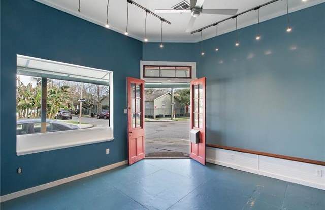 7800 OAK Street Gallery 3