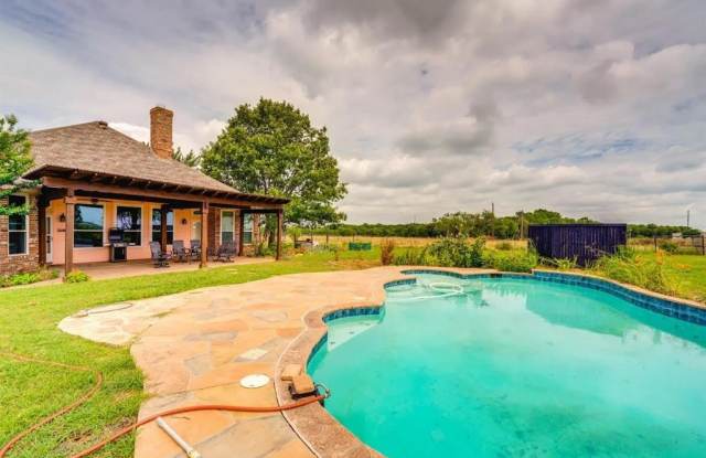 2045 Weston Road photos photos