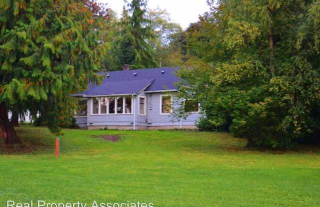 7428 Skipley Rd - 7428 Skipley Road, Fobes Hill, WA 98290