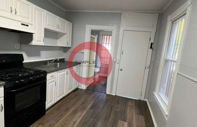 1239 Greenwich Street - 1239 East Greenwich Street, Reading, PA 19604