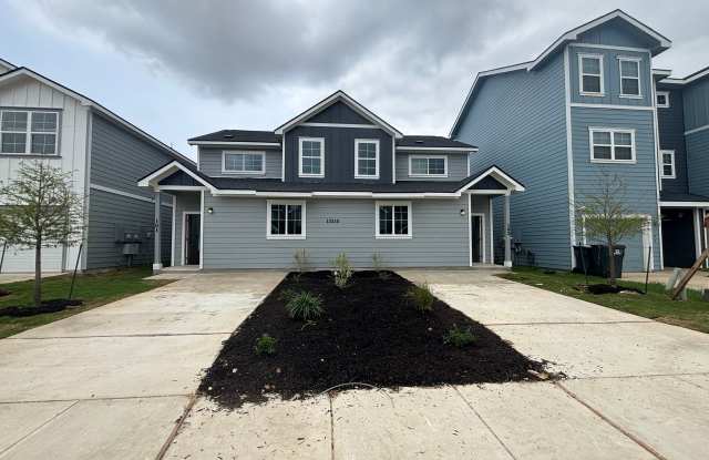 Brand New 3 Bd 3 Full Bath Townhouse Near UTSA  LaCantera - 13310 Rowdy Cove, San Antonio, TX 78249