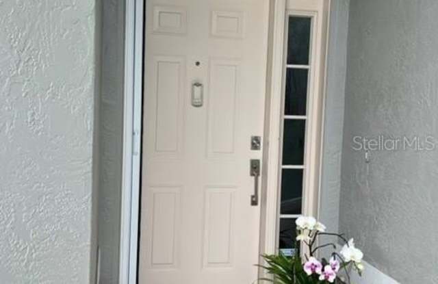 8784 PEBBLE CREEK Lane Gallery 2