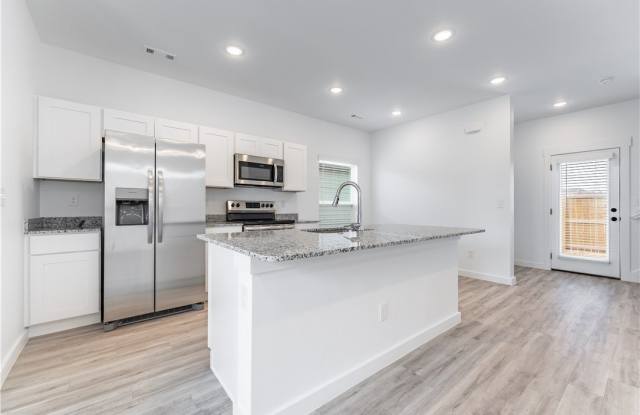 840 Boardwalk Avenue Gallery 4