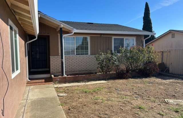 Wonderful 4-Bedroom, 2-Bath Home Gallery 1