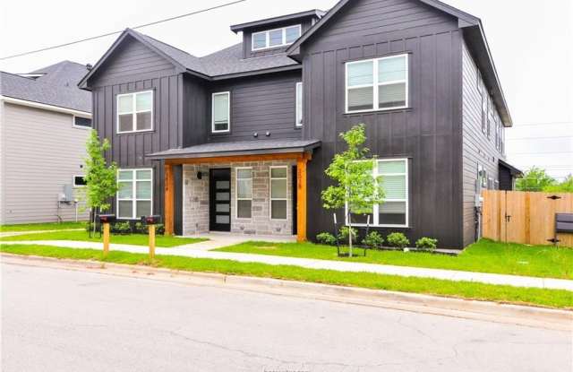 303 Cooner Street photos photos