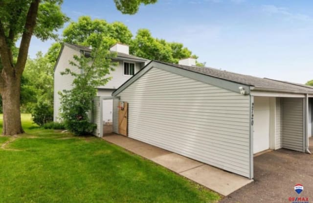2720 Hawthorne Avenue East Gallery 2
