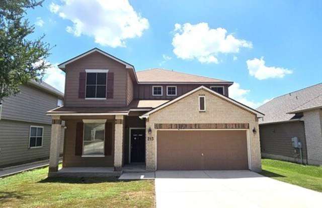 213 Ranch House photos photos