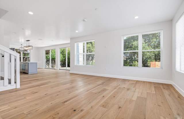109 Paul Wittke Drive Gallery 3