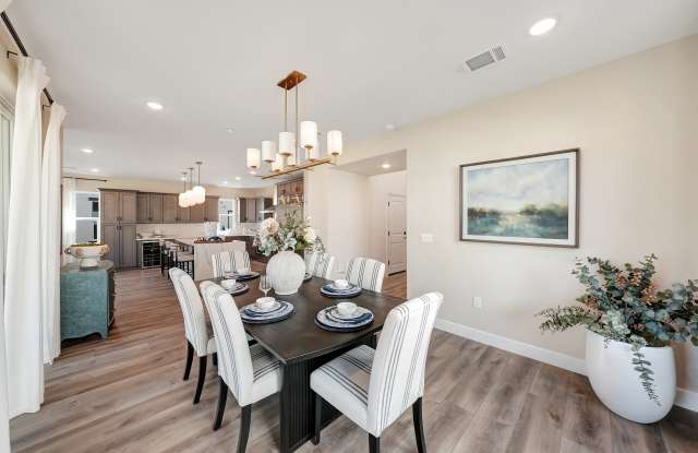 143 N Un St photos photos