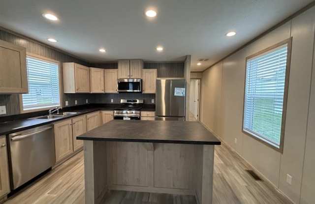 5449 Mount Court Gallery 1