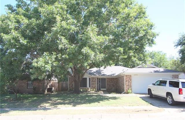 6004 Reef Point Lane - 6004 Reef Point Lane, Fort Worth, TX 76135
