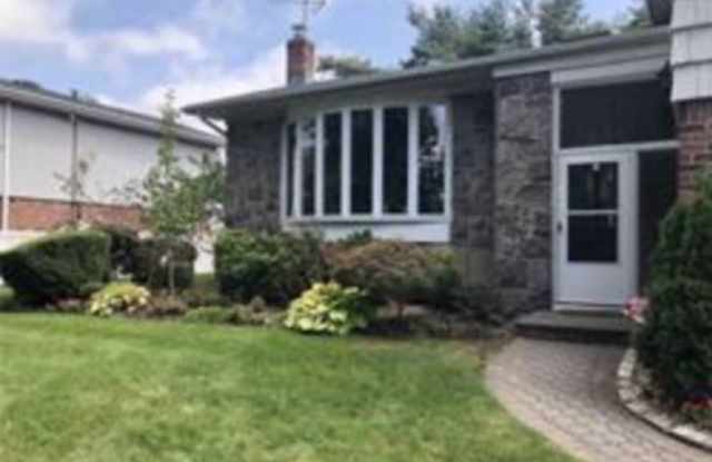 28 CLINTON LN, Gallery 2