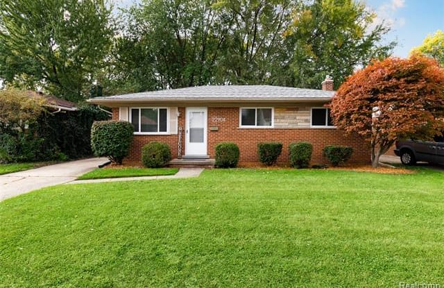 22904 Violet Street - 22904 Violet Street, St. Clair Shores, MI 48082