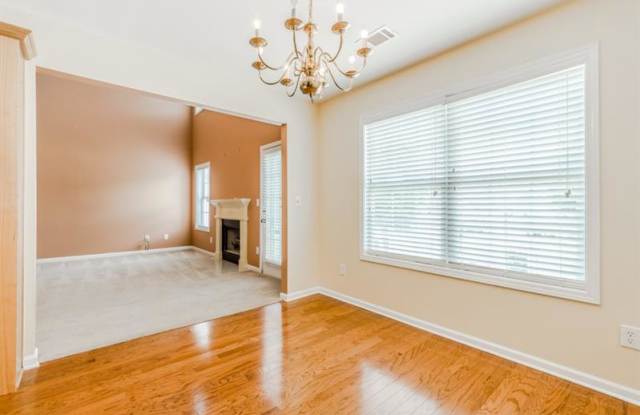 6414 White Walnut Way Gallery 4