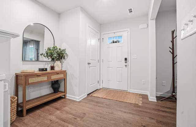 1147 Lisenbee Way Gallery 4