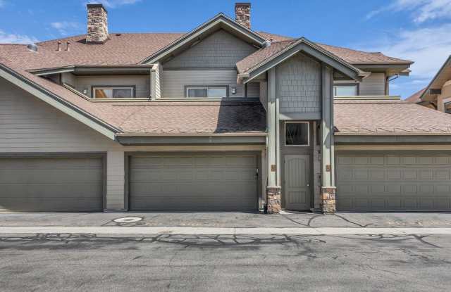 Park City Living Near Kimball Junction with Balcony photos photos