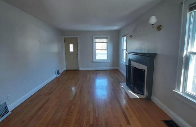 2837 Cody St. Gallery 3