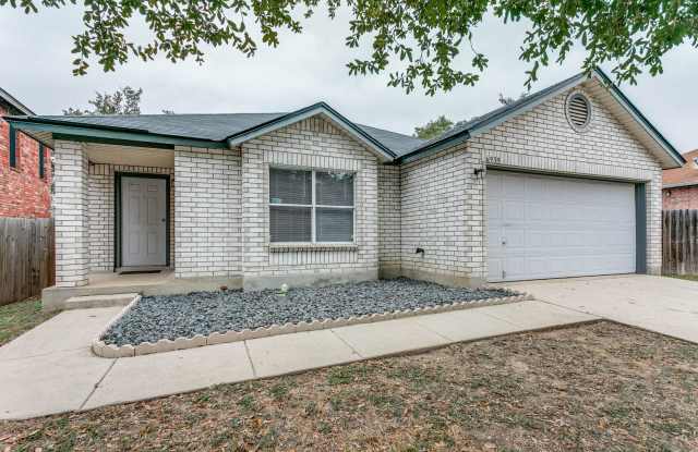 Welcome home to this single-story home in highly desirable Northwest Crossing photos photos Welcome home to this single-story home in highly desirable Northwest Crossing photos photos