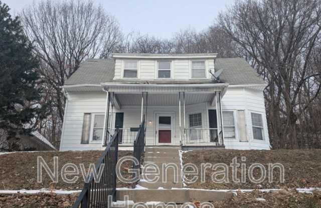 1603 Northeast Glendale Avenue photos photos