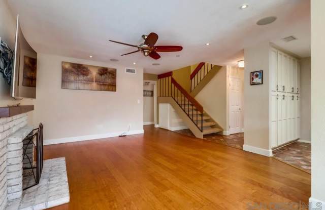 3705 Avenida Johanna Gallery 2