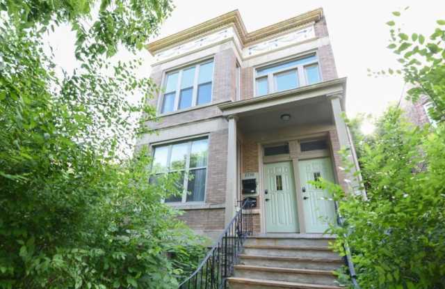 2736 Central Park photos photos