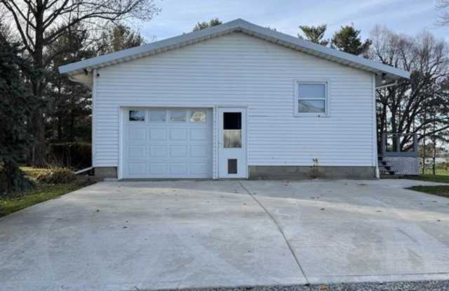2418 E 550 N Gallery 3