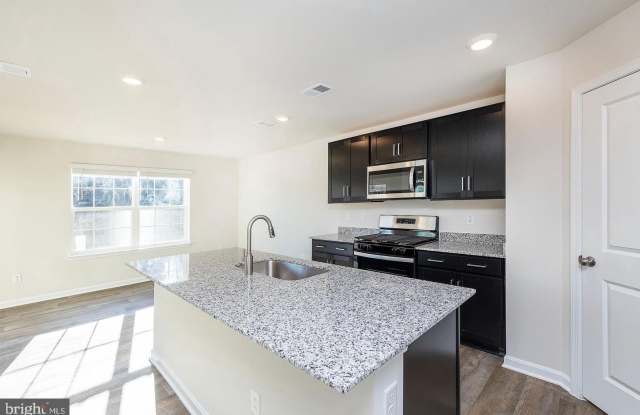 174 HAMSTEAD Drive Gallery 4