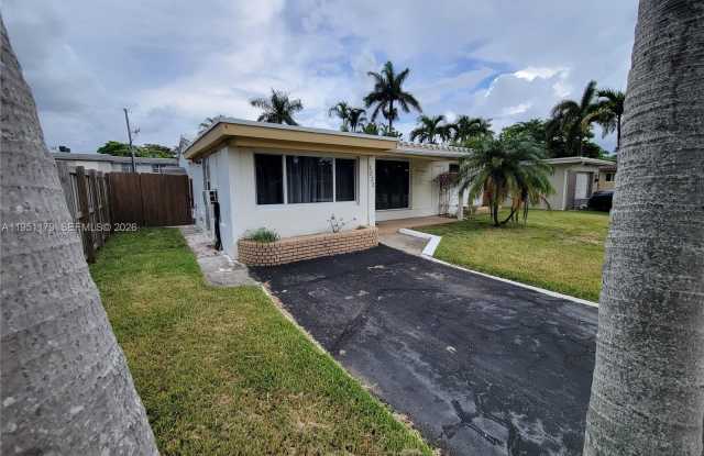 1533 Cleveland St photos photos