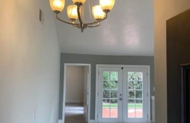 22702 Dunkenfield Circle Gallery 2