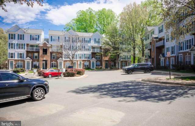 12715 FAIR CREST Court photos photos