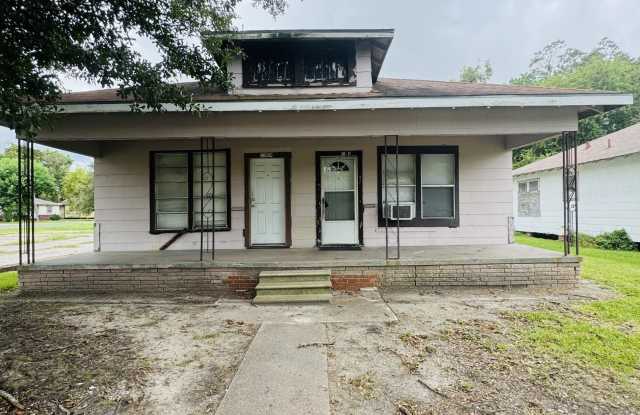 1311 Dequeen Blvd photos photos