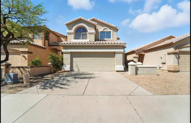 Spacious Avondale Home in Gated Community with Pool Access Gallery 1