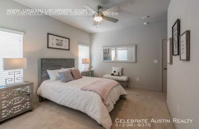 6520 Manchaca Gallery 3