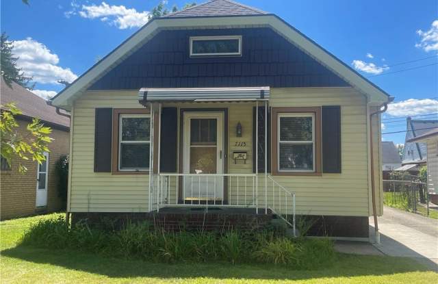 7115 Ridgewood Avenue photos photos