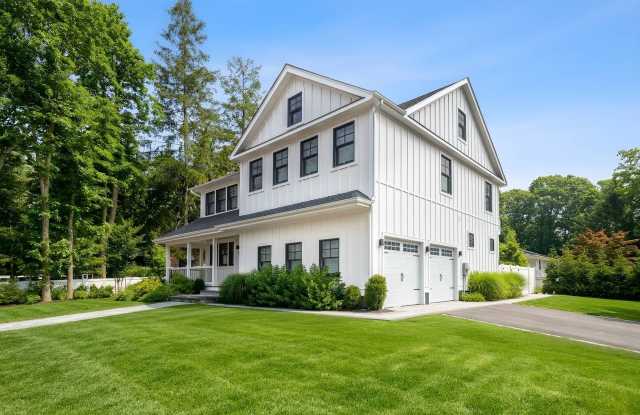 18 Sea Gate Avenue Gallery 2