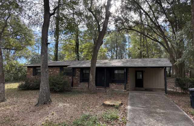 2409 Almond Drive photos photos 2409 Almond Drive photos photos