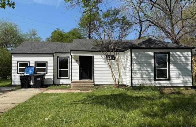 905 Bell Drive photos photos