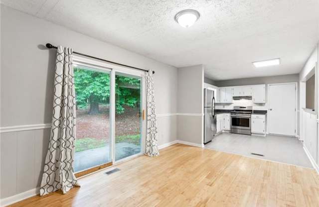 3153 Fern Valley Drive SW Gallery 4