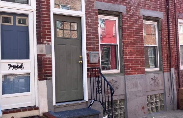 332 MERCY Street Gallery 1