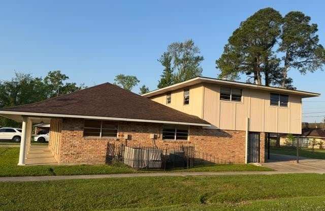 1789 Lombard Dr Gallery 4