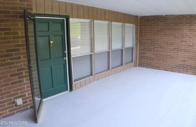 508 Berlin Dr photos photos