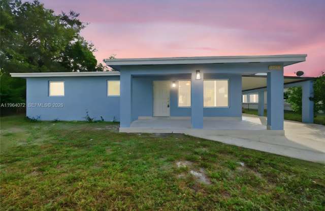 3548 SW 16th Ct photos photos