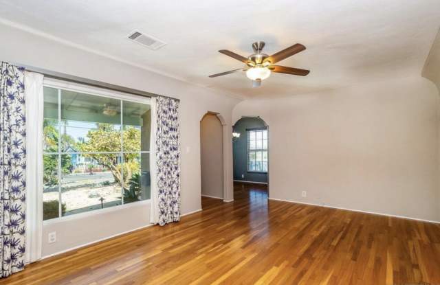 7595 Saranac Avenue photos photos