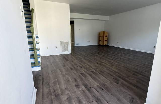 122 London Ct Gallery 3