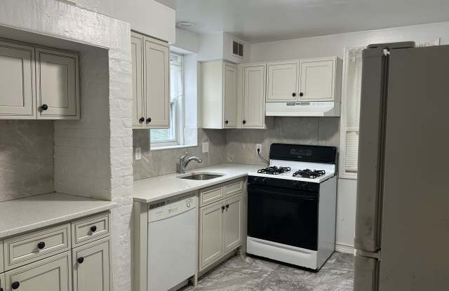 24 Franklin Place Apt B photos photos