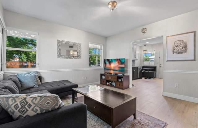 201 Flagler Dr photos photos